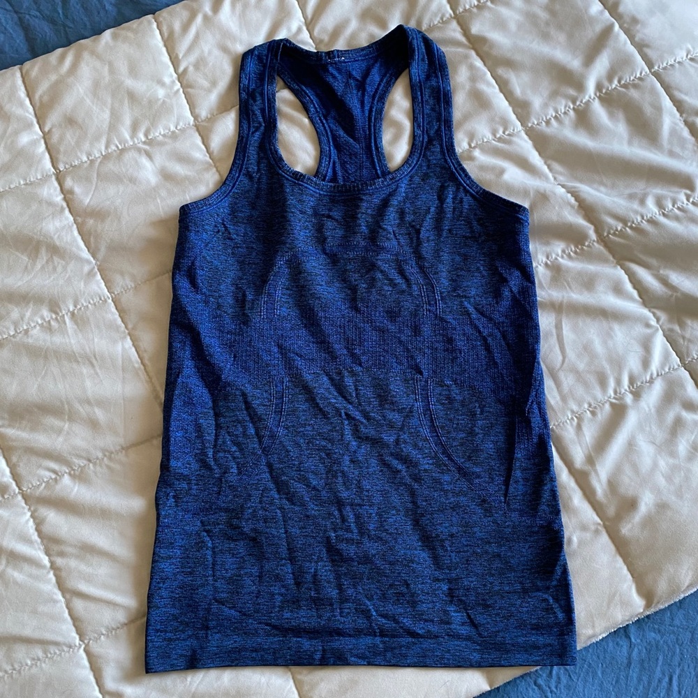 Lululemon swiftly tank blue